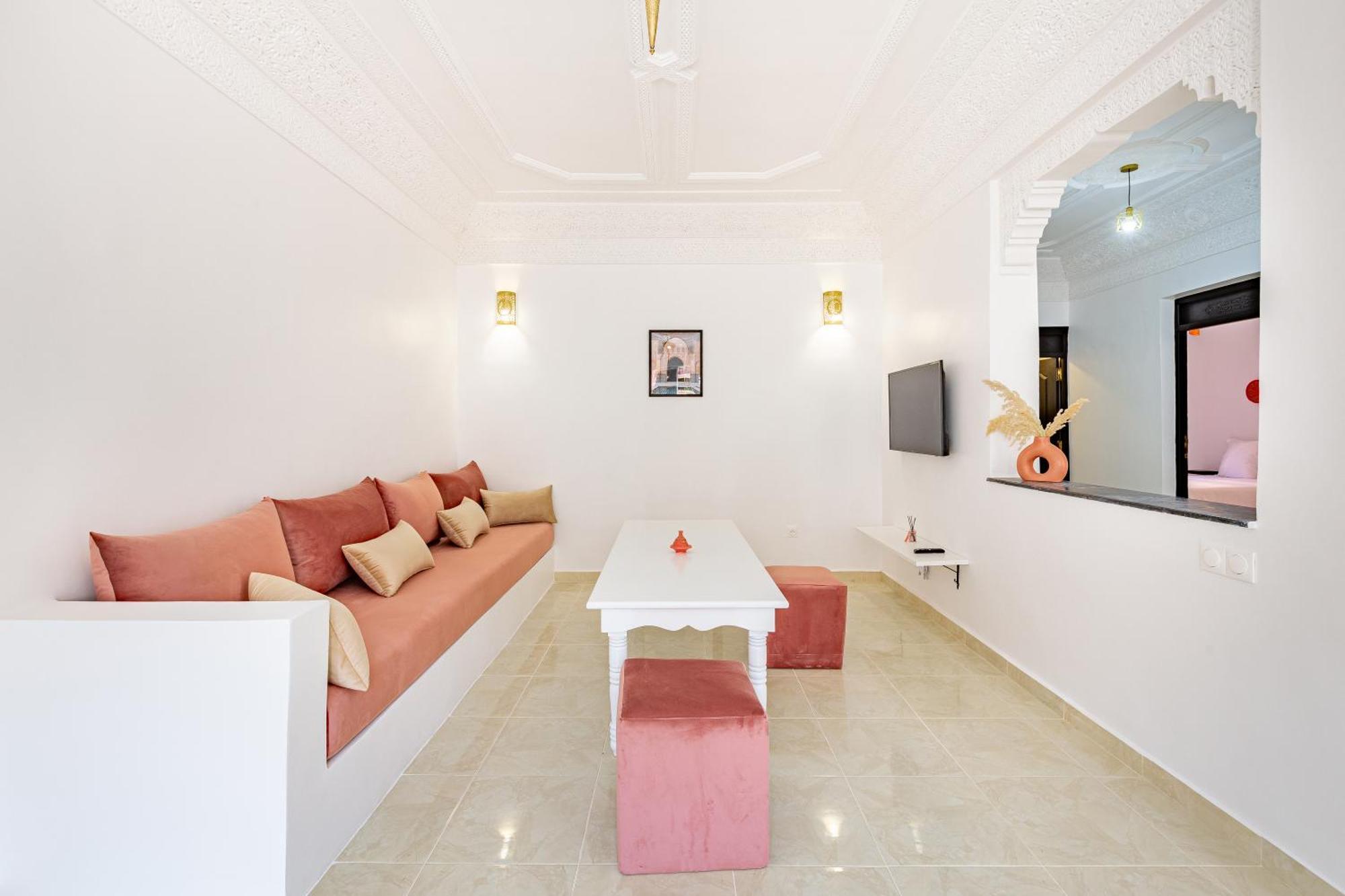 Riad Dar Juma, Suites & Appartements, Spa & Piscine Chauffee Марракеш Екстер'єр фото