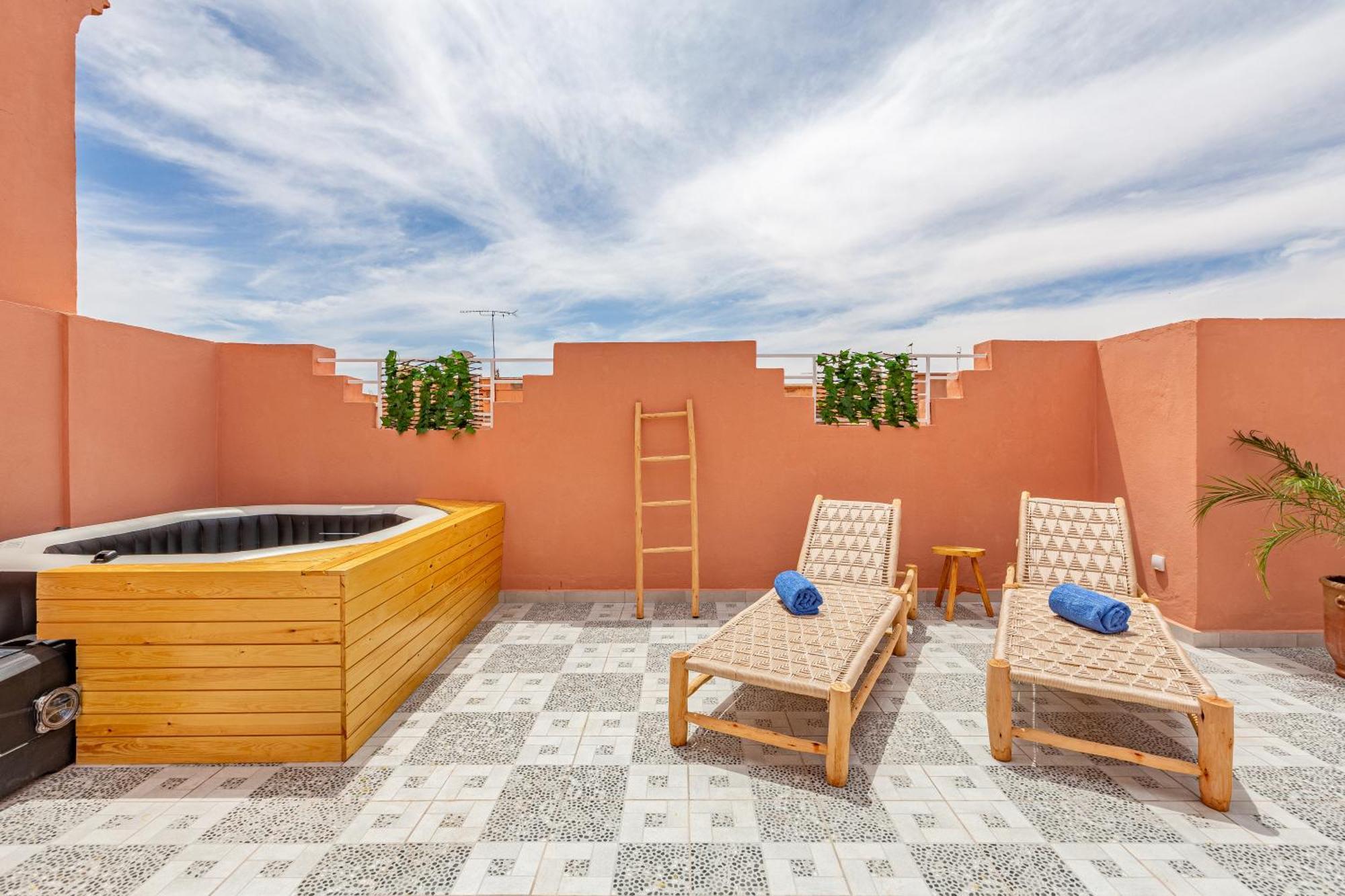 Riad Dar Juma, Suites & Appartements, Spa & Piscine Chauffee Марракеш Екстер'єр фото
